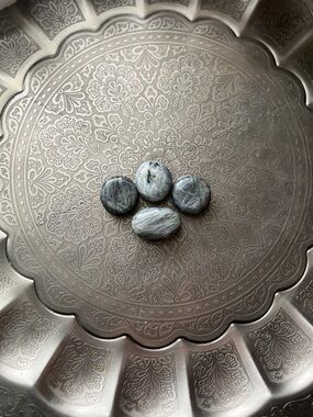 Small Labradorite Palm Stone